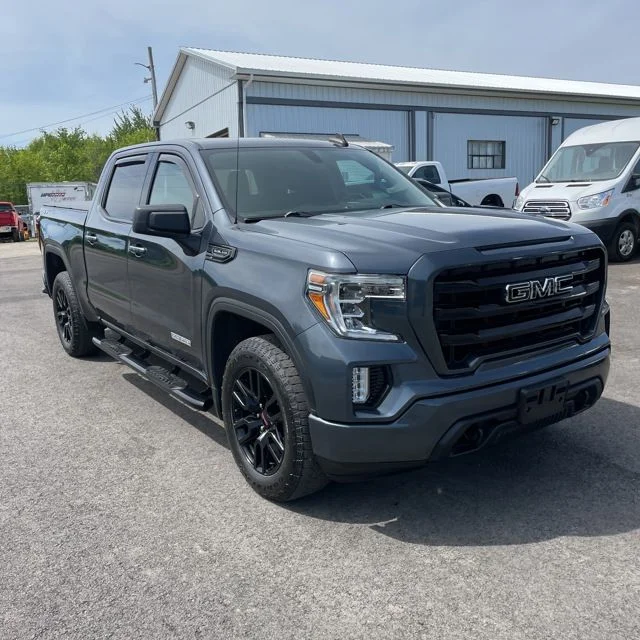 2020 GMC Sierra 4WD Crew Cab Short Box Elevation's photo