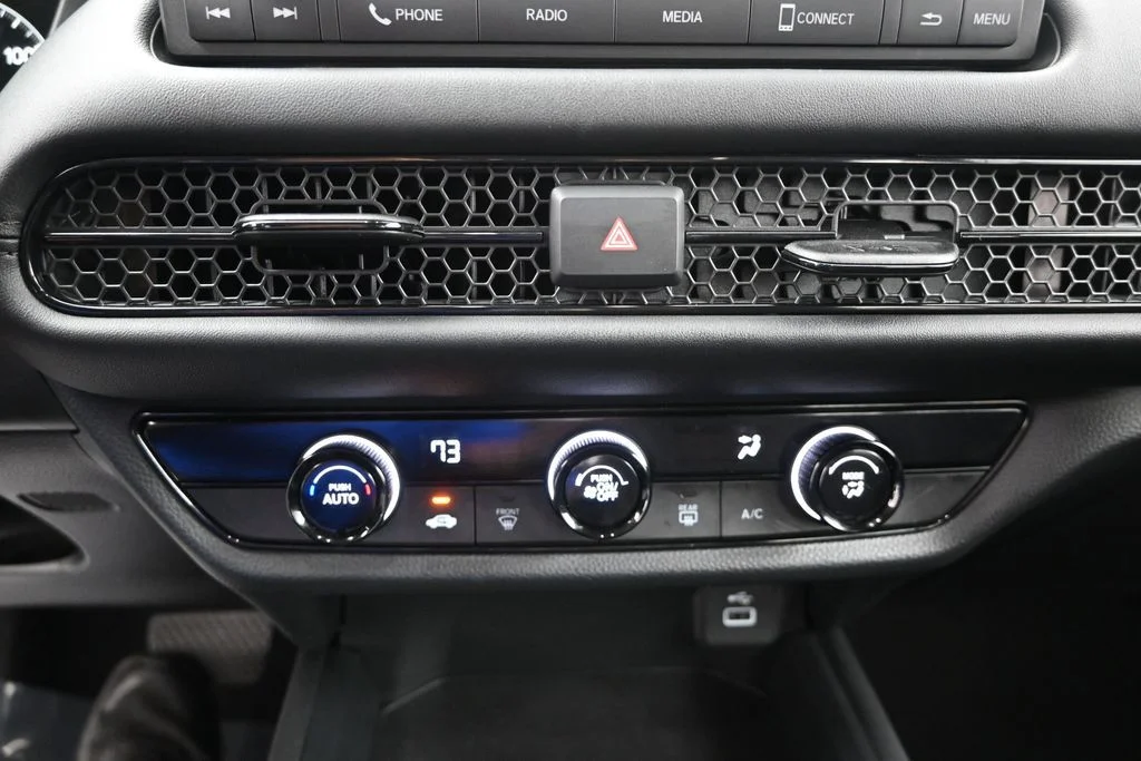 Used 2023 Platinum White Pearl Honda LX image 16