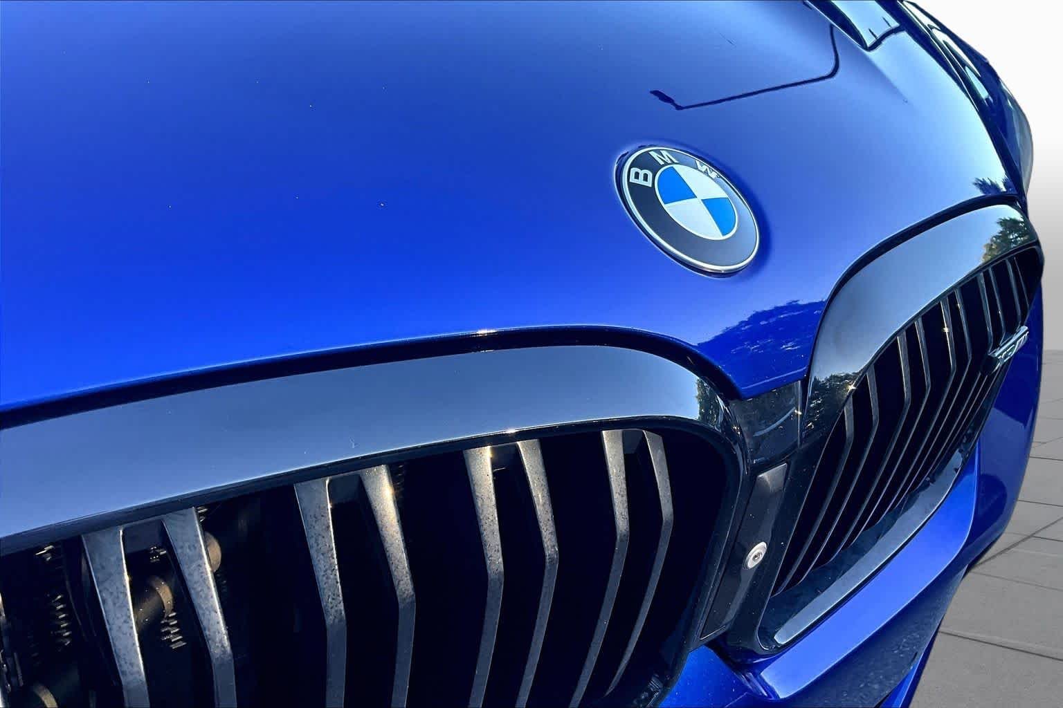 Used 2022 Marina Bay Blue Metallic BMW  image 29