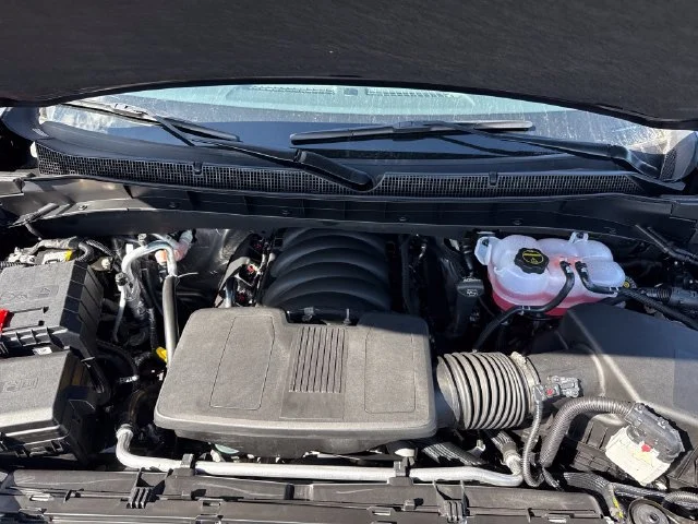 2027 Chevrolet Suburban RST - Photo 25