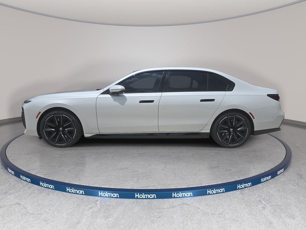 Certified Used 2023 Mineral White Metallic BMW xDrive60 image 8