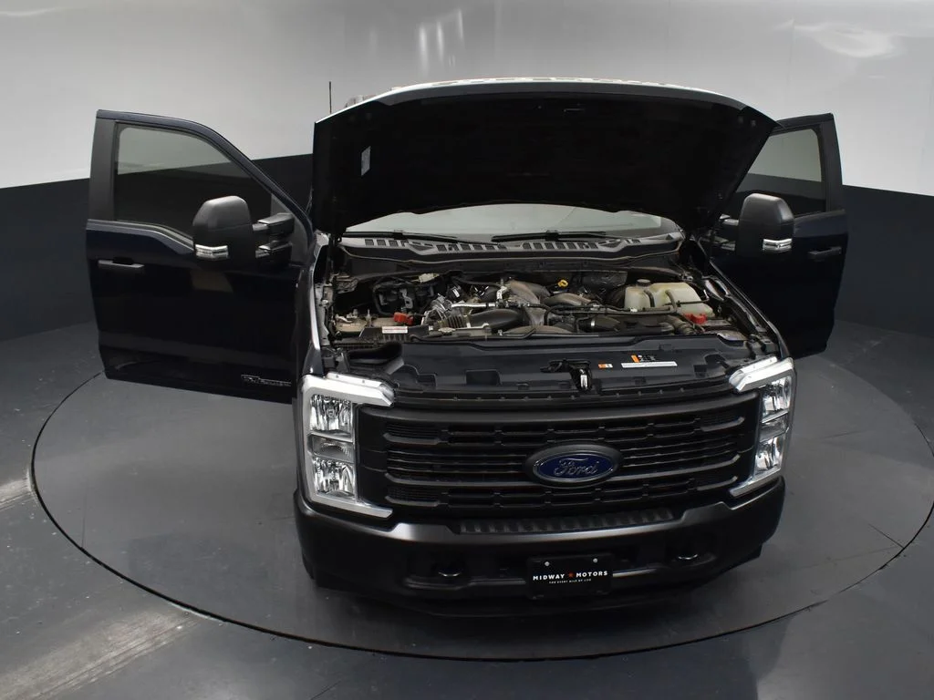 2025 Ford F-250 Super Duty XL - Photo 37