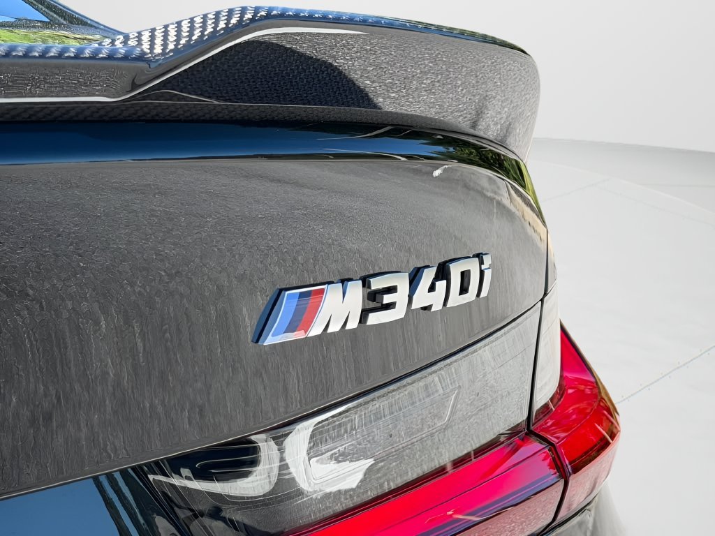 New 2026 Black Sapphire Metallic BMW M340i image 30