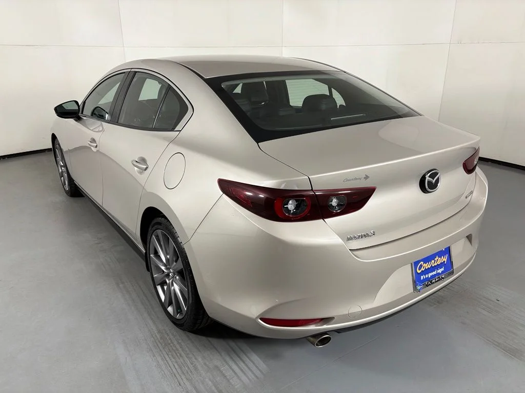 Used 2024 Quartz Metallic Mazda 2.5 S Preferred Package image 7