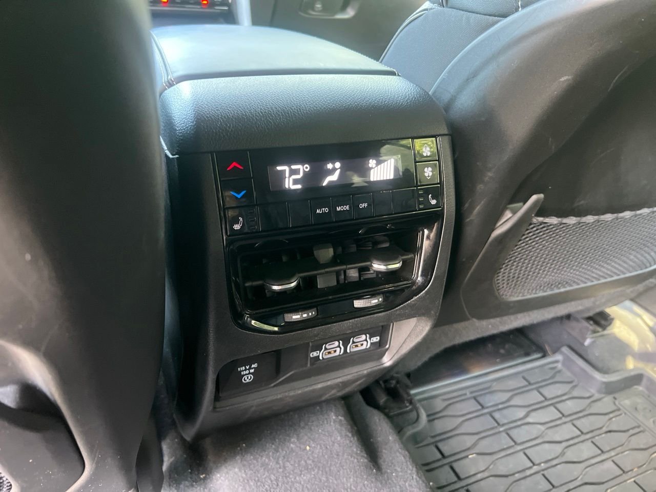 Used 2023 Black Jeep Overland image 28