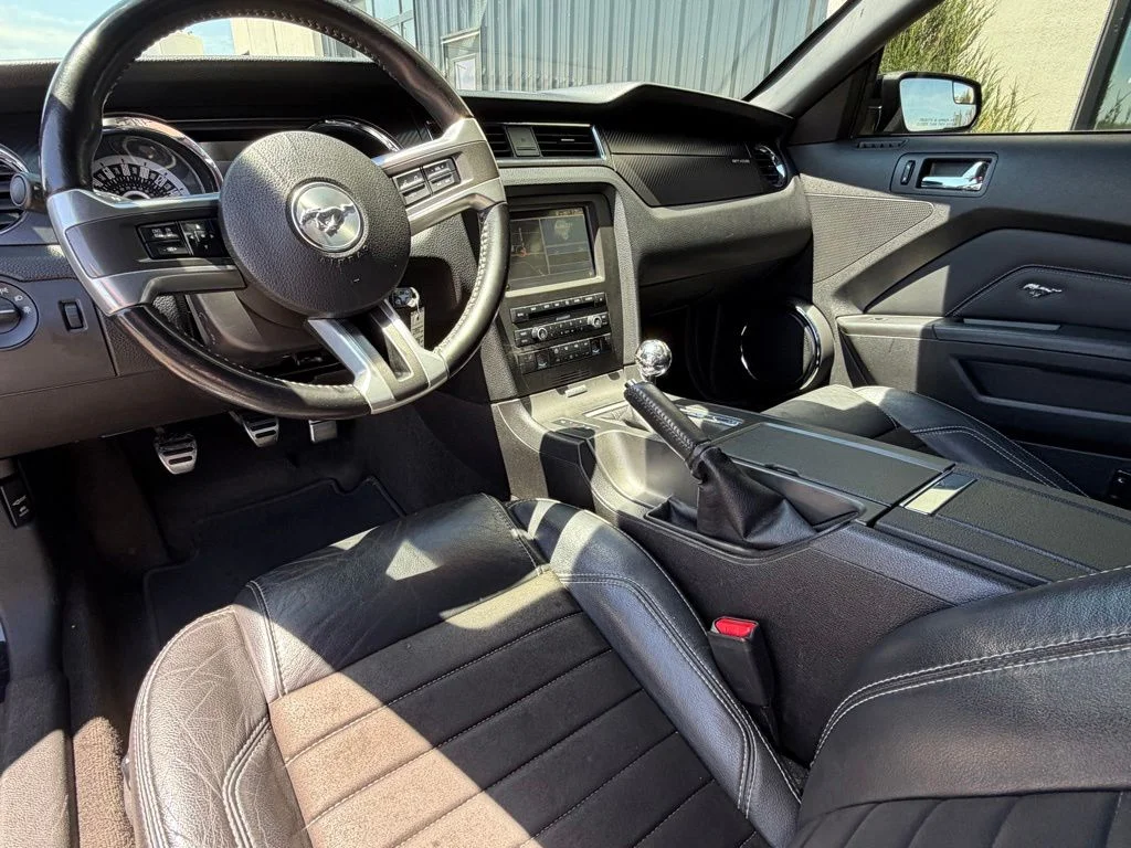 Used 2013 Black Ford GT Premium image 7