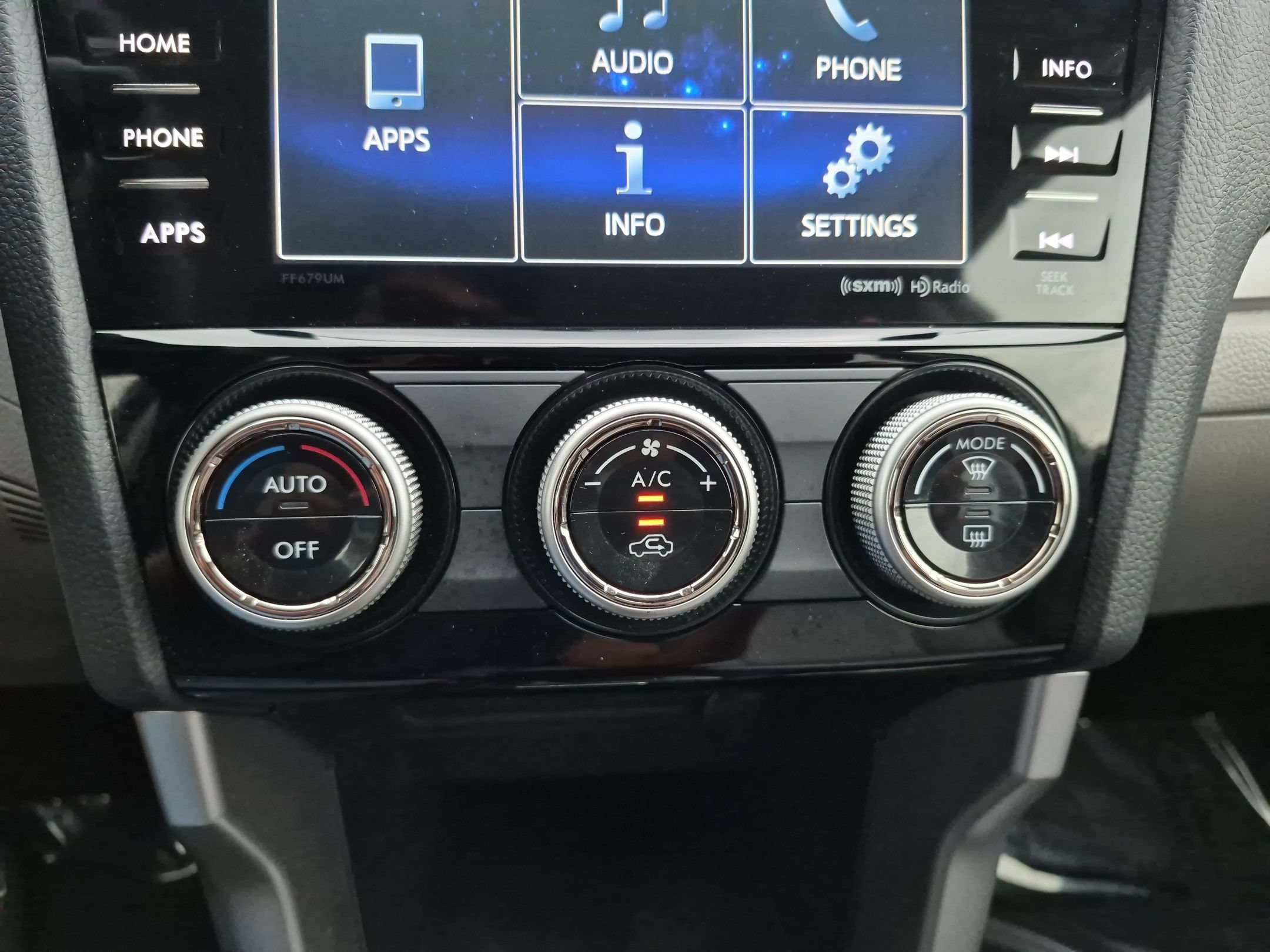 Used 2018 Dark Gray Metallic Subaru 2.5i Premium AWD image 20