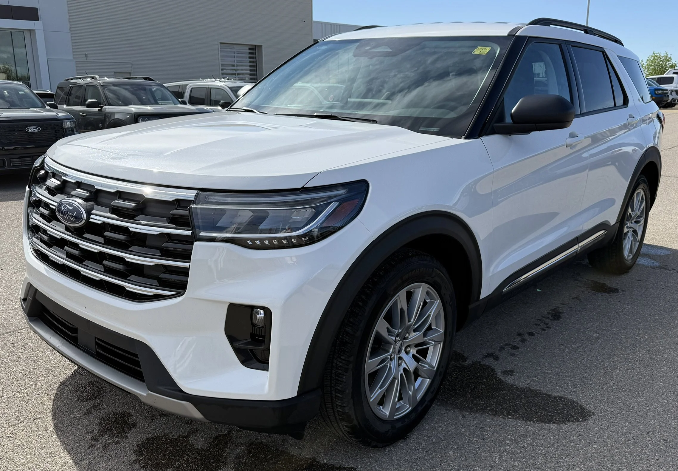 Used 2025 WHITE Ford ACTIVE 4WD **New Arrival** image 1