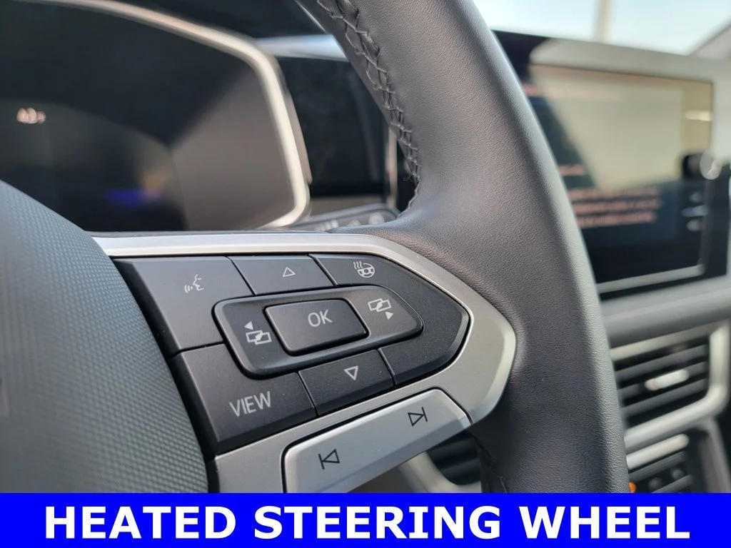 2026 Volkswagen Taos SE Black - Photo 30