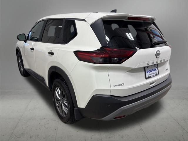 Used 2023 Glacier White Nissan S image 3