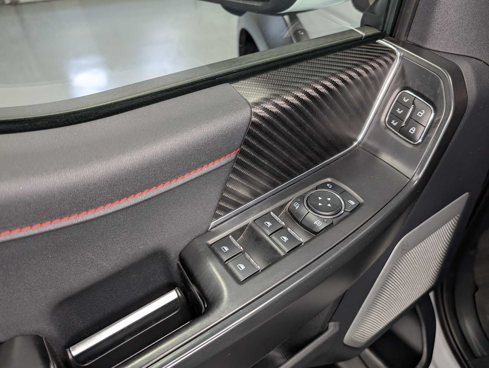 Used 2024 Oxford White Ford Raptor image 43