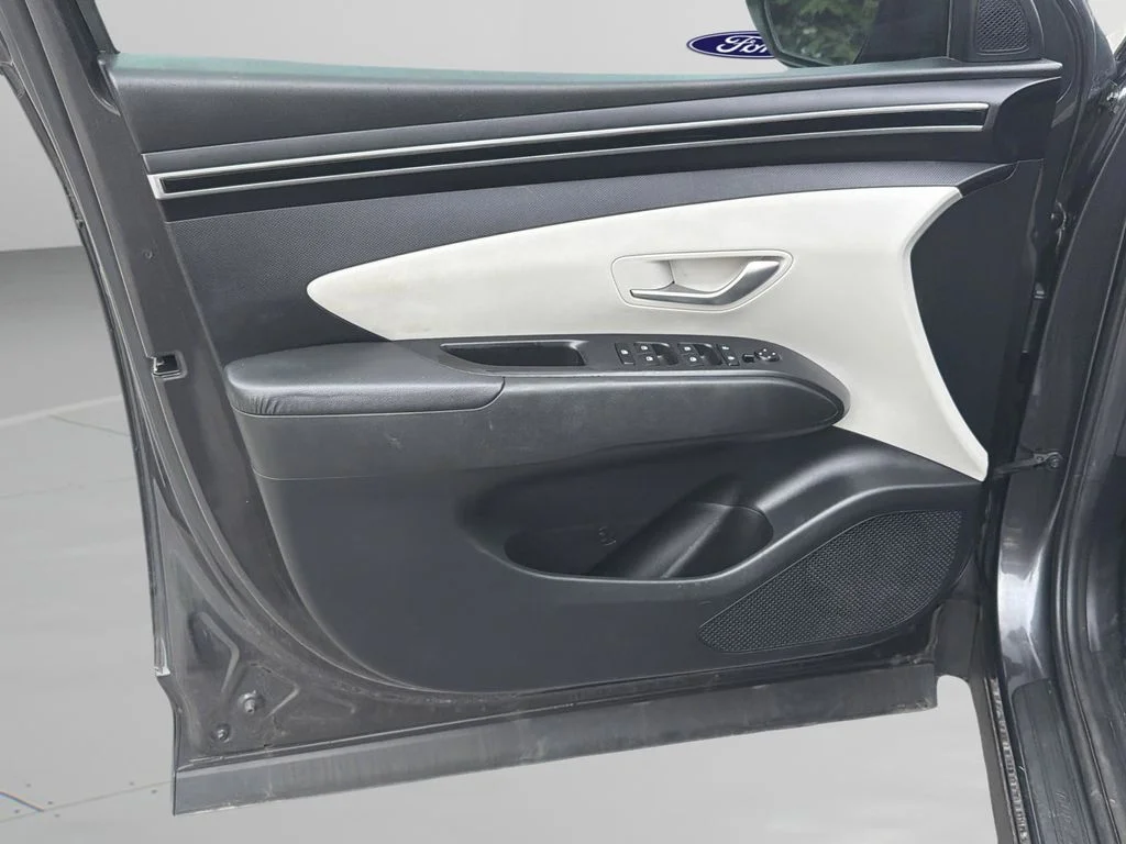 Used 2022 Gray Hyundai SEL image 19
