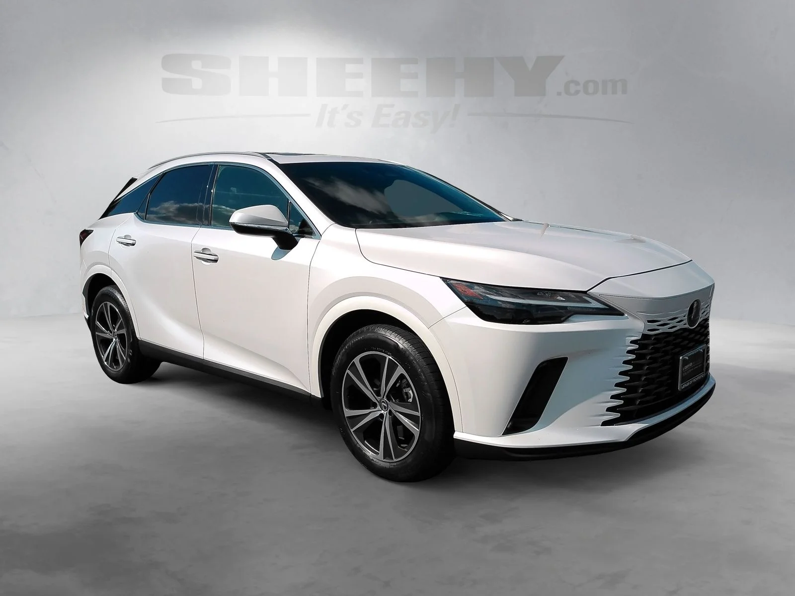 Used 2024 White Lexus 350h Premium image 2