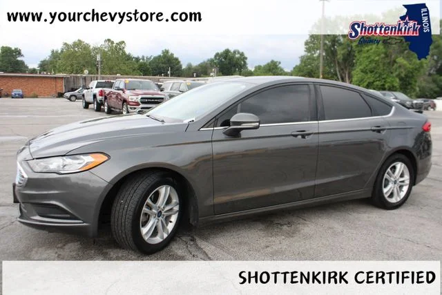 Used 2018 Gray Ford SE image 2