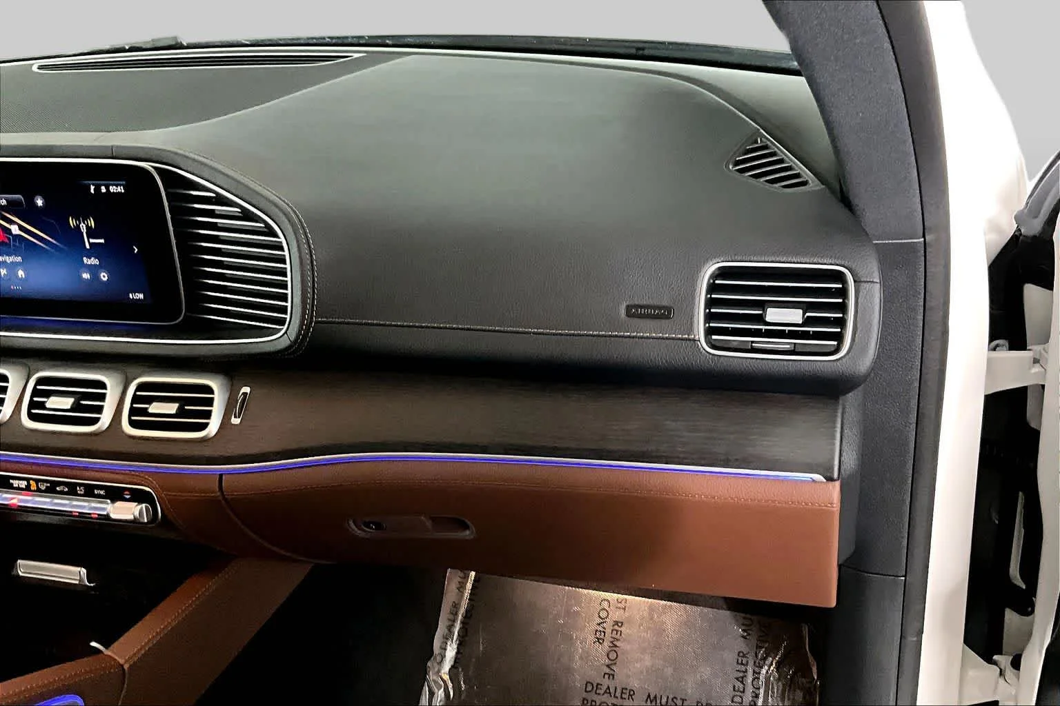 Used 2024 Polar White Mercedes-Benz GLE 350 image 19