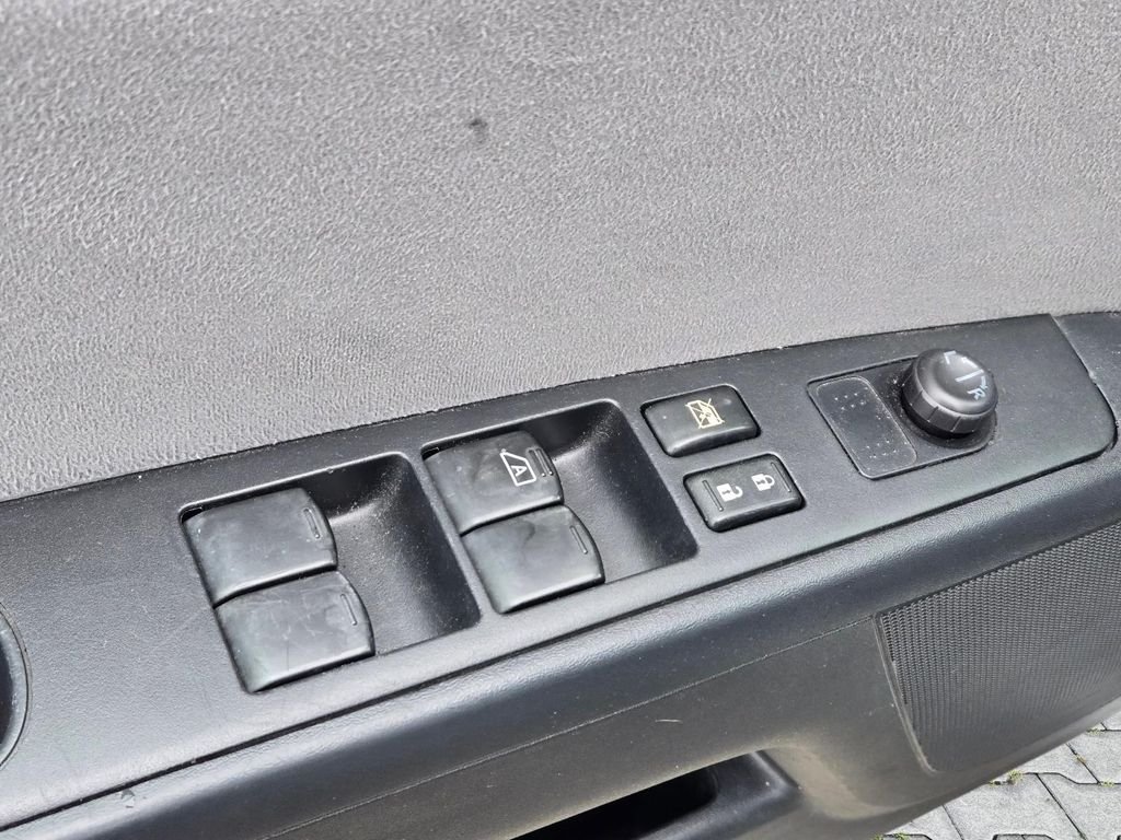 2012 Nissan Sentra S - Photo 13