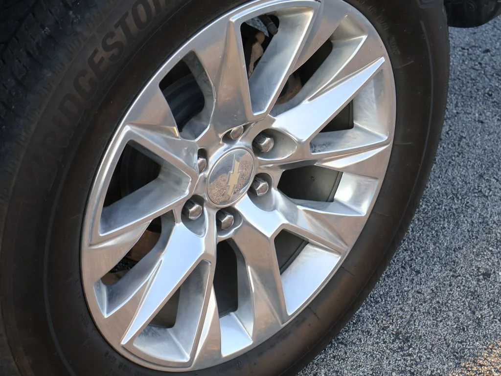 Used 2019 Black Chevrolet LTZ image 26