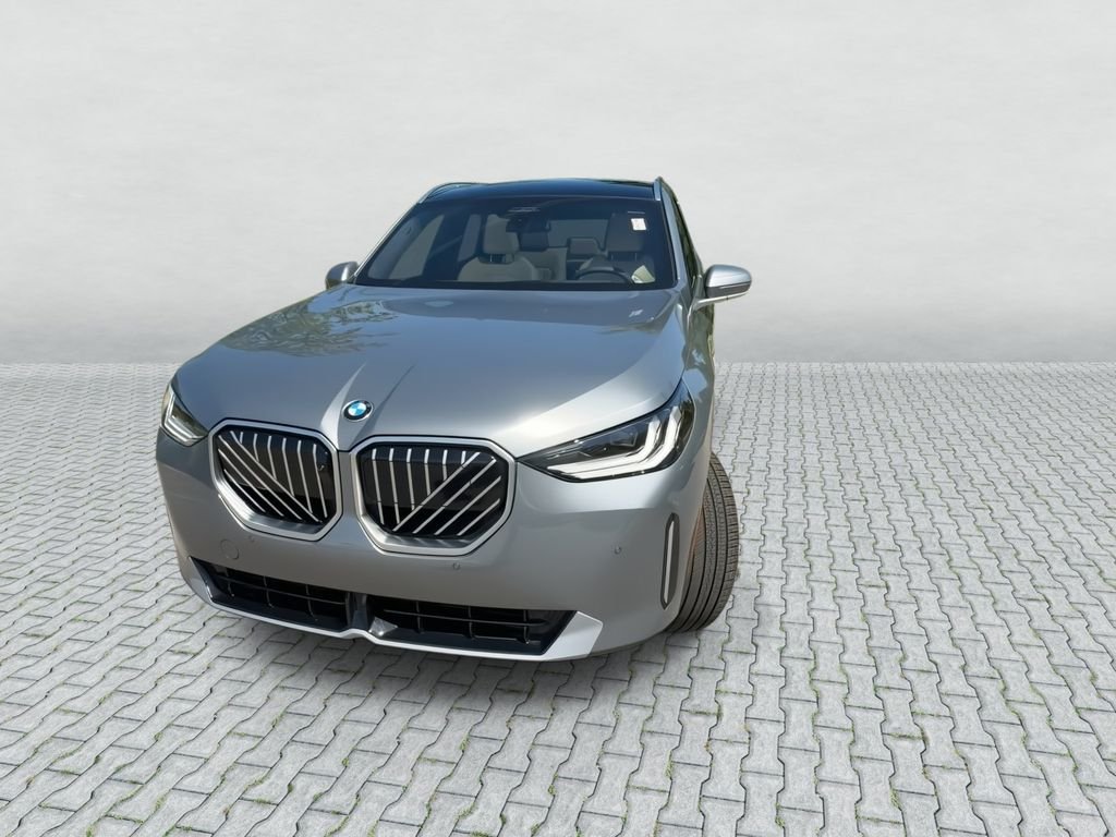 New 2026 Skyscraper Grey Metallic BMW 30 xDrive image 3