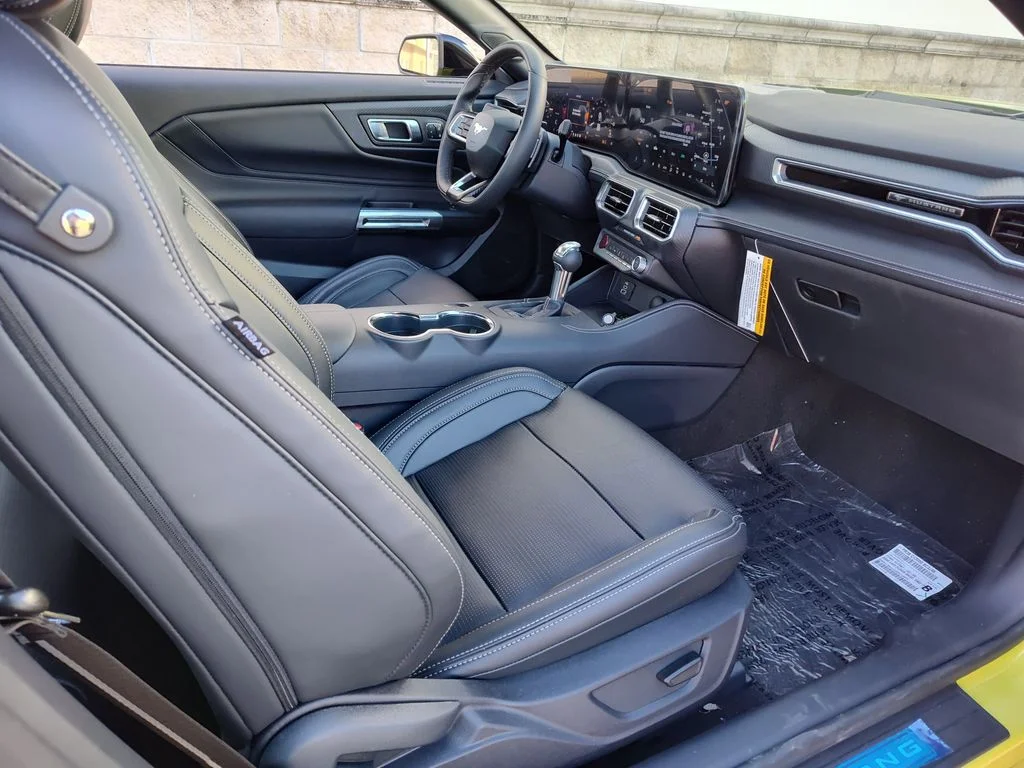 2025 Ford Mustang GT Premium Fastback - Photo 12