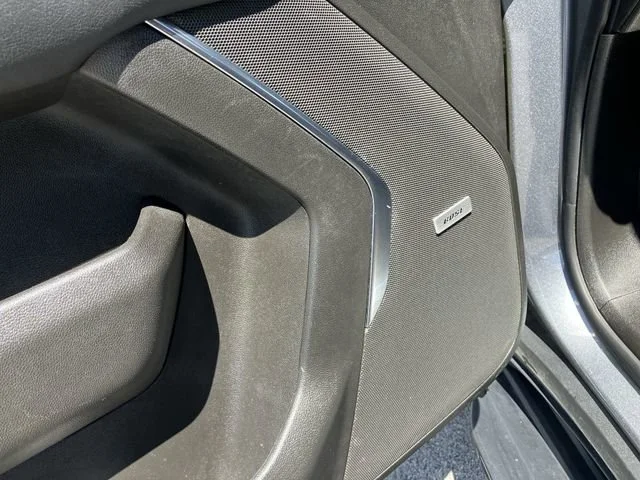 2022 Chevrolet Tahoe RST - Photo 24