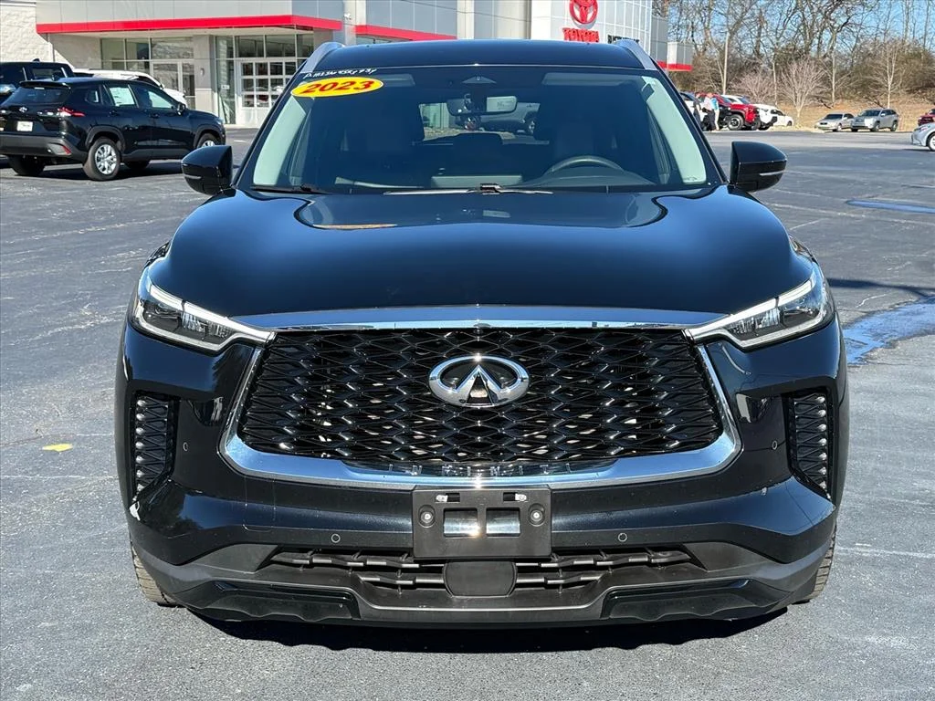 2023 INFINITI QX60 LUXE - Photo 3