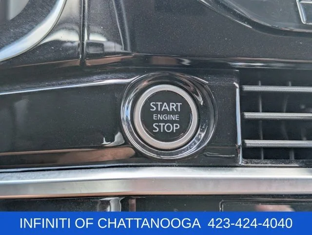 Used 2023 Black Nissan Platinum image 13