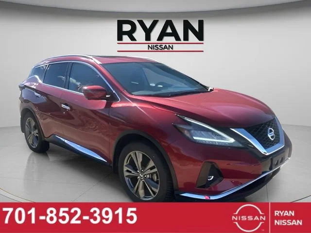 Certified Used 2019 Red Nissan Platinum image 3