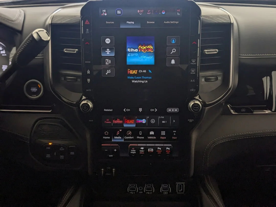New 2026 Black RAM Rebel - - 6.7L Cummins HO - Rebel Lvl 2 Grp - Rear Air Susp - 5th Wheel/Gooseneck Prep & More! image 23
