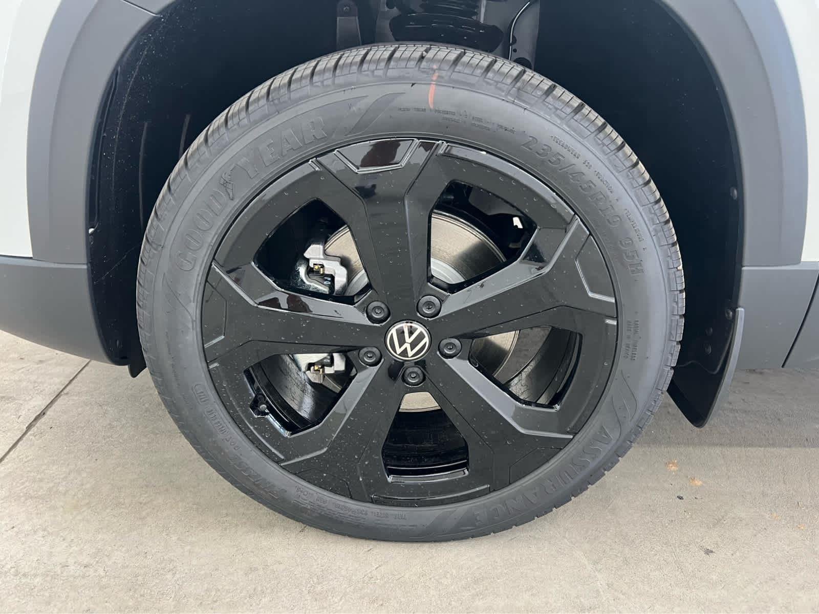 New 2026 Pure White Volkswagen SEL image 7