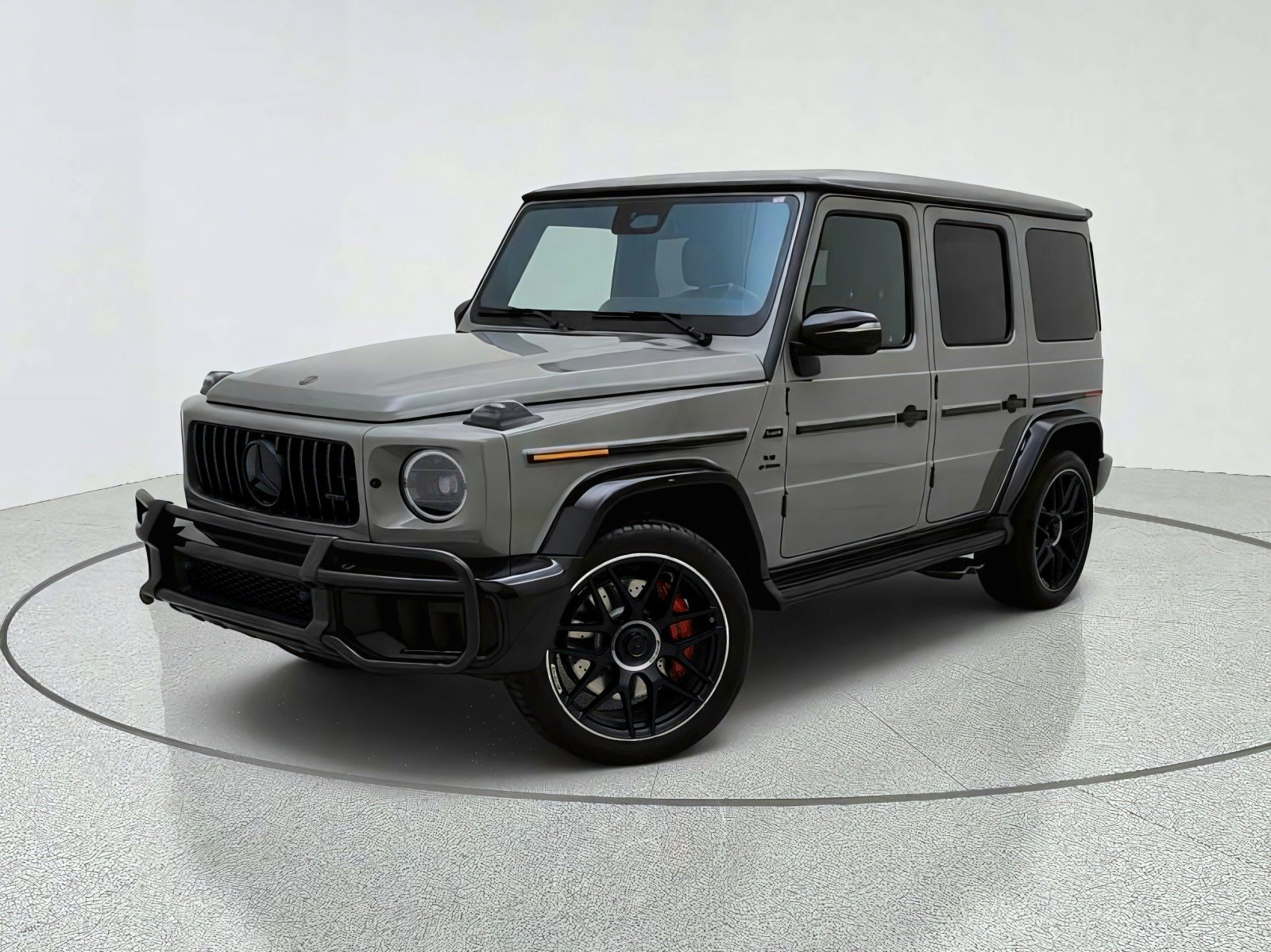New 2027 MANUFAKTUR Arabian Grey Non- Metallic Mercedes-Benz AMG® G 63 SUV image 1