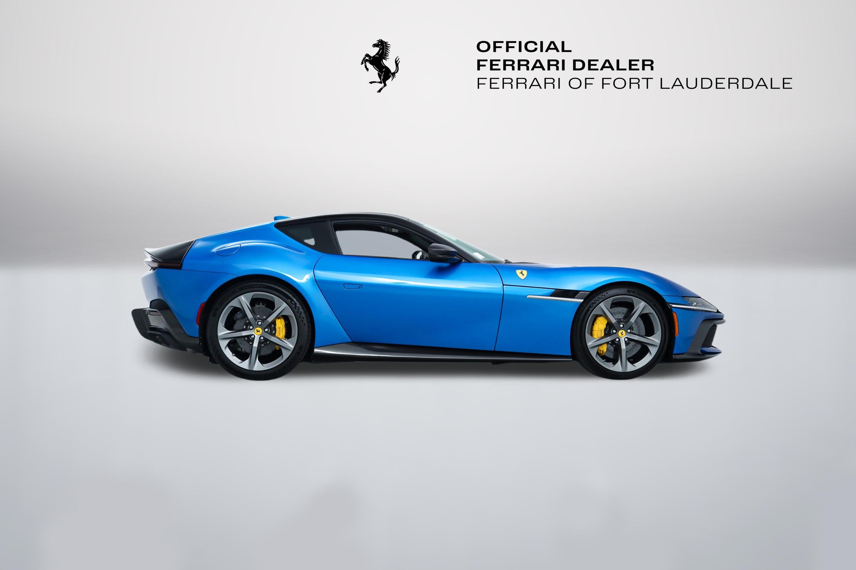 Certified Used 2025 Blu Corsa Ferrari  image 37