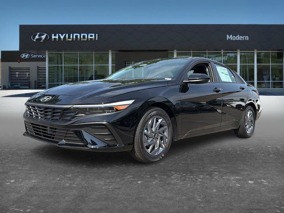 2026 Hyundai Elantra Hybrid