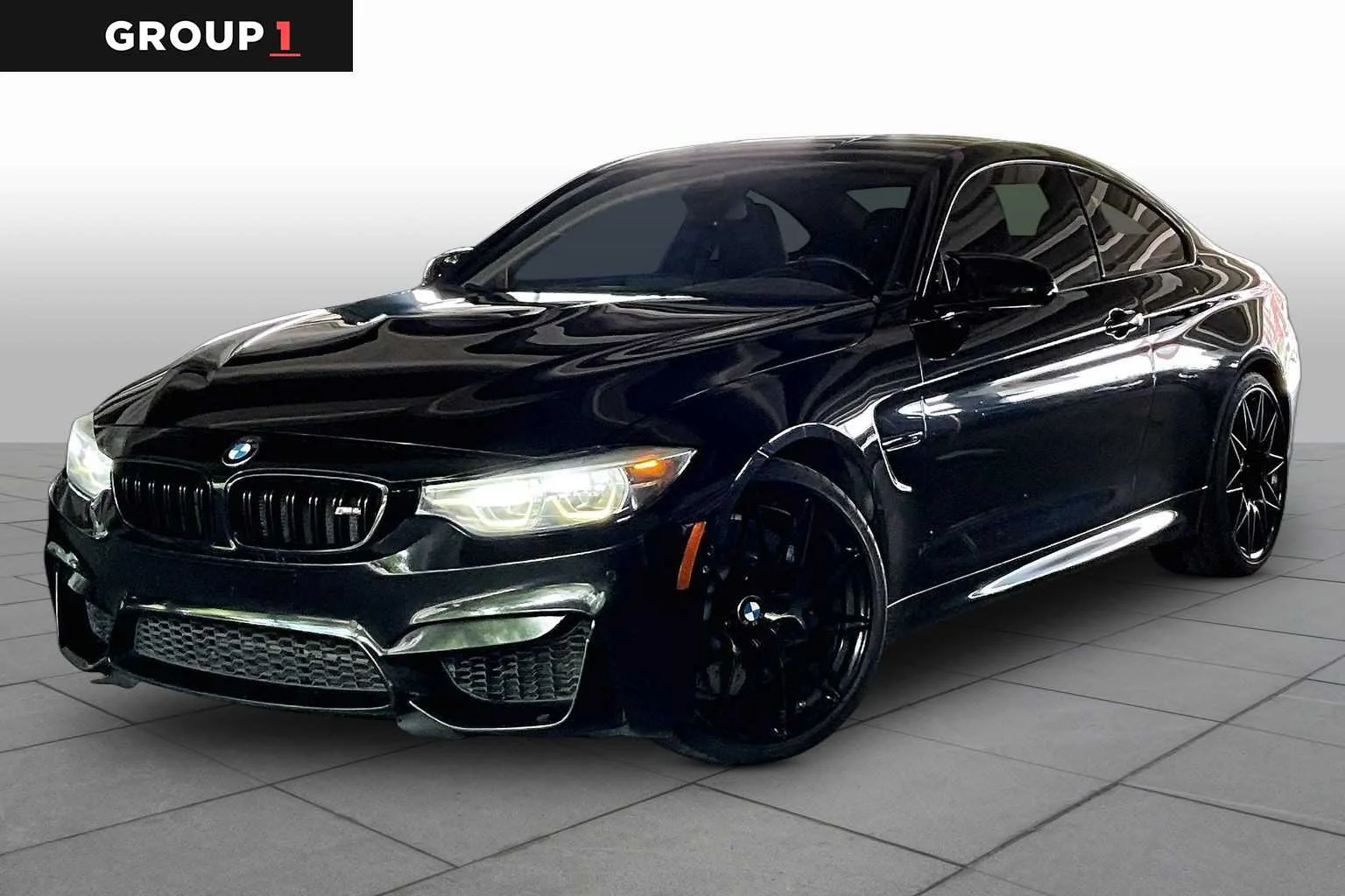 2020 BMW M4 -'s photo
