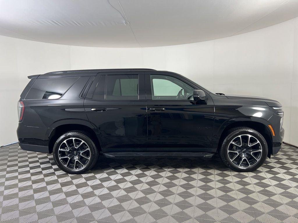 Used 2025 Black Chevrolet RST image 29