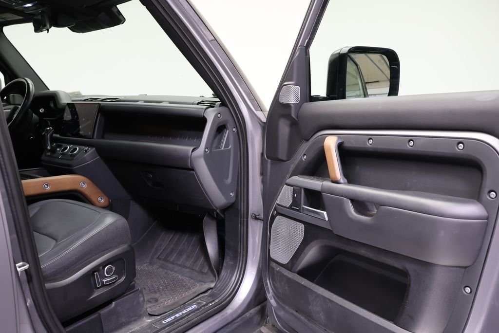 Certified Used 2023 Eiger Gray Metallic Land Rover X image 40