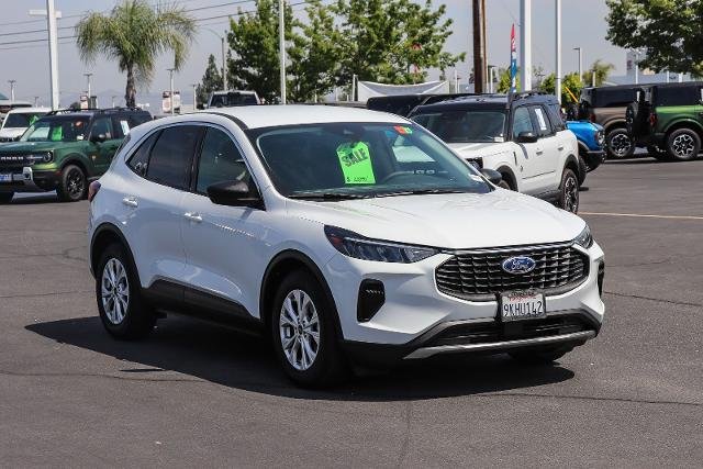 Certified Used 2023 Oxford White Ford  image 3