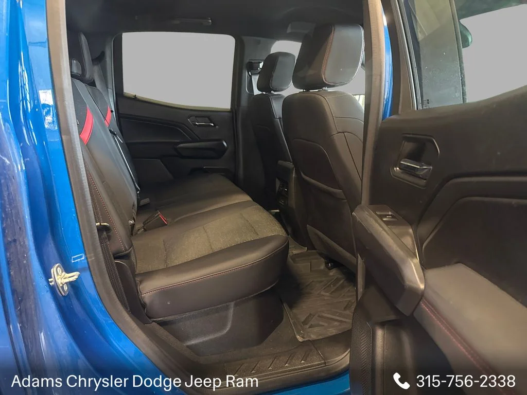 Used 2024 Blue Chevrolet Z71 image 11