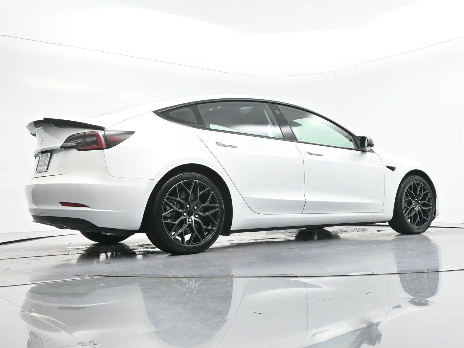 Used 2021 Pearl White Multi-coat Tesla Standard Range Plus image 42