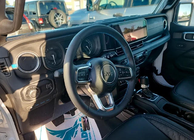 Used 2024 White Jeep High Altitude 4xe image 3