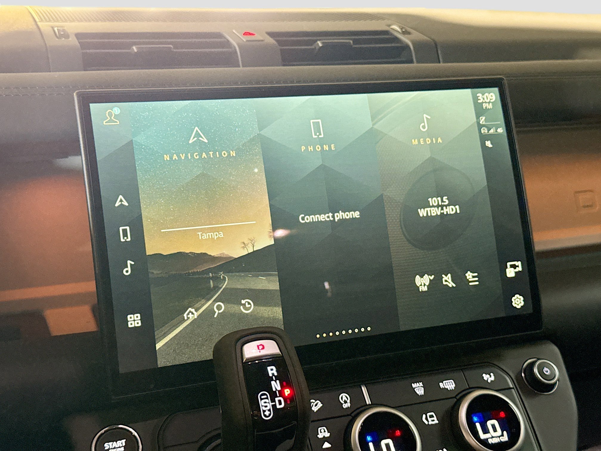 New 2026 Gondwana Stone LAND ROVER X-Dynamic SE image 30