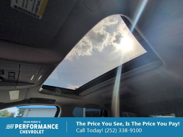 Used 2020 BLACK Chevrolet Premier image 17