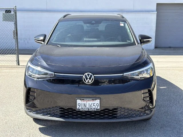 Used 2025 Volkswagen ID.4 PRO with VIN 1V2CRPE83SC003792 for sale in Glendale, CA