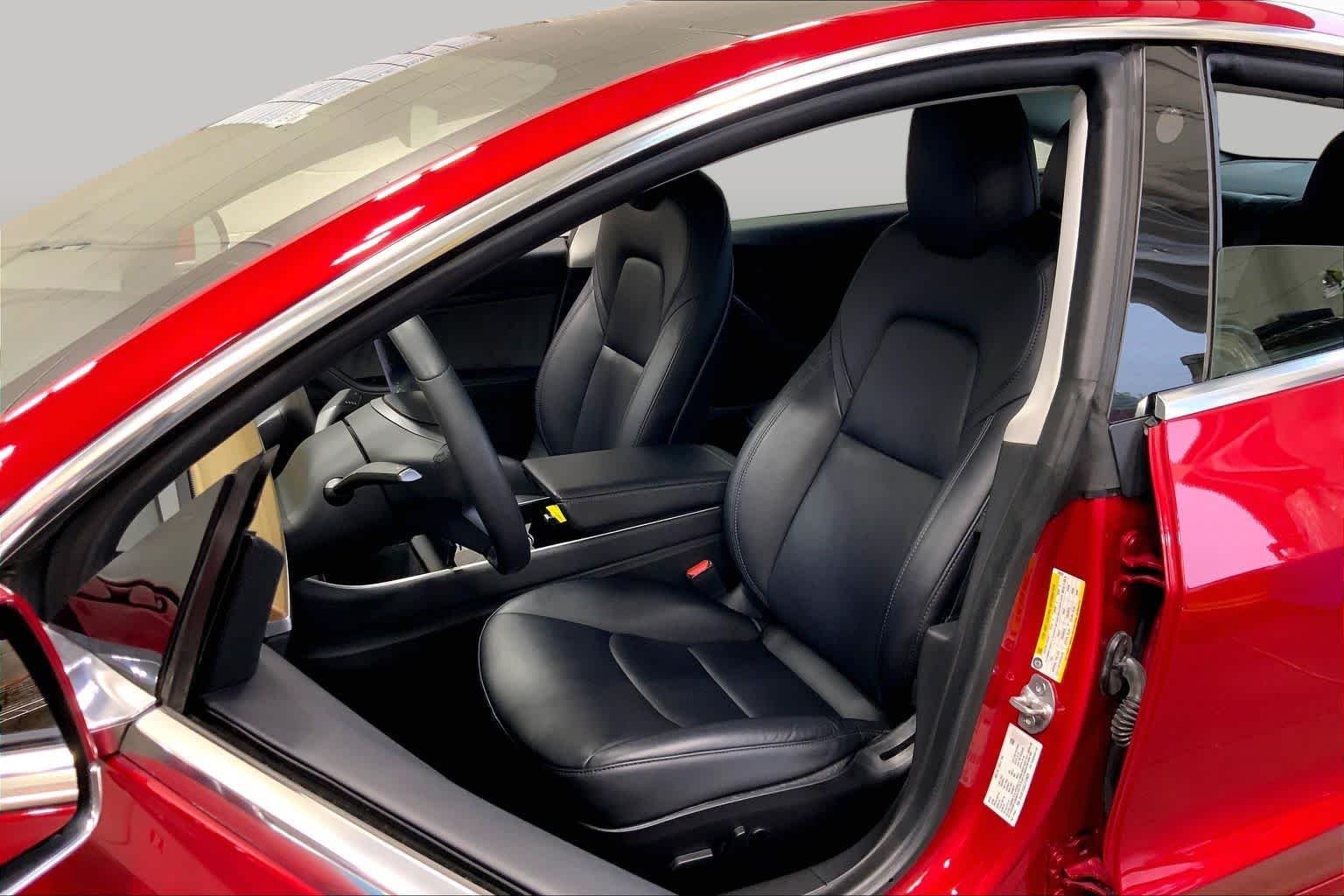 Used 2020 Red Multi-Coat Tesla Standard Range image 7