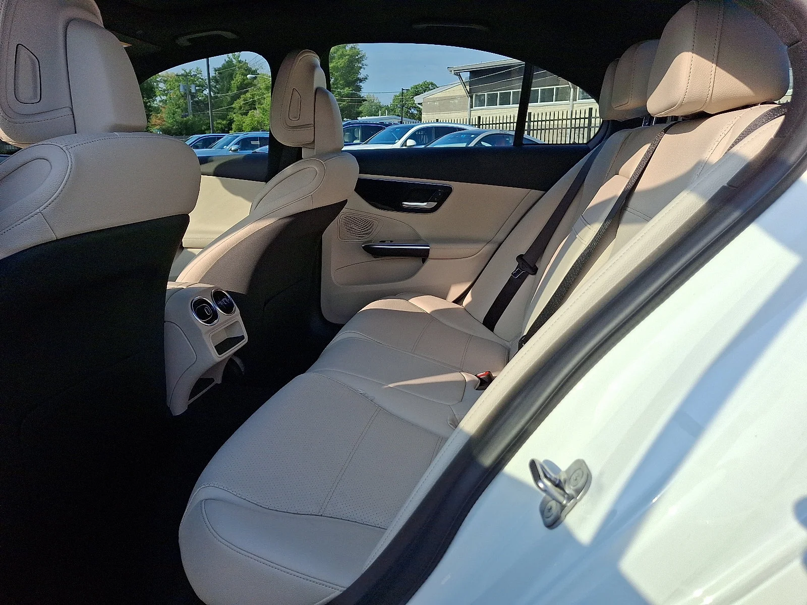 New 2026 Polar White Mercedes-Benz C 300 image 6