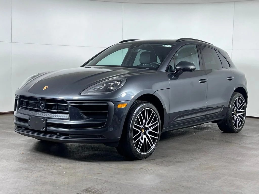 2026 Porsche Macan's photo
