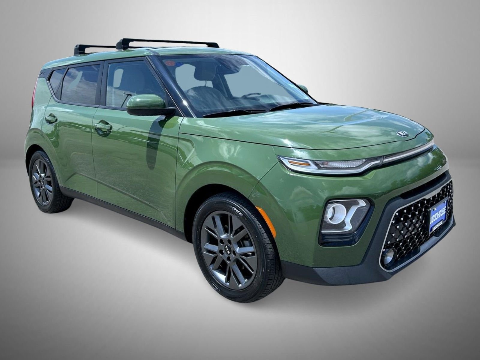 Used 2020 Green Kia EX image 3