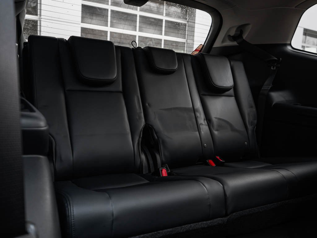 2026 Subaru Ascent Touring - Photo 12