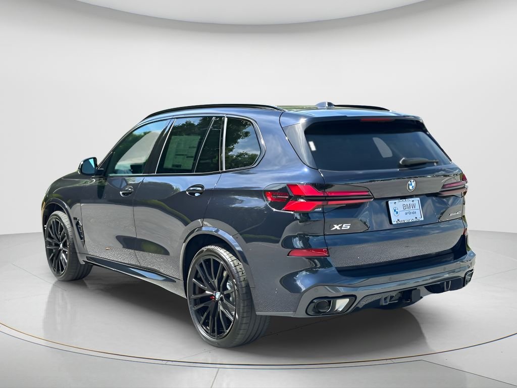 New 2026 Carbon Black Metallic BMW xDrive40i image 7