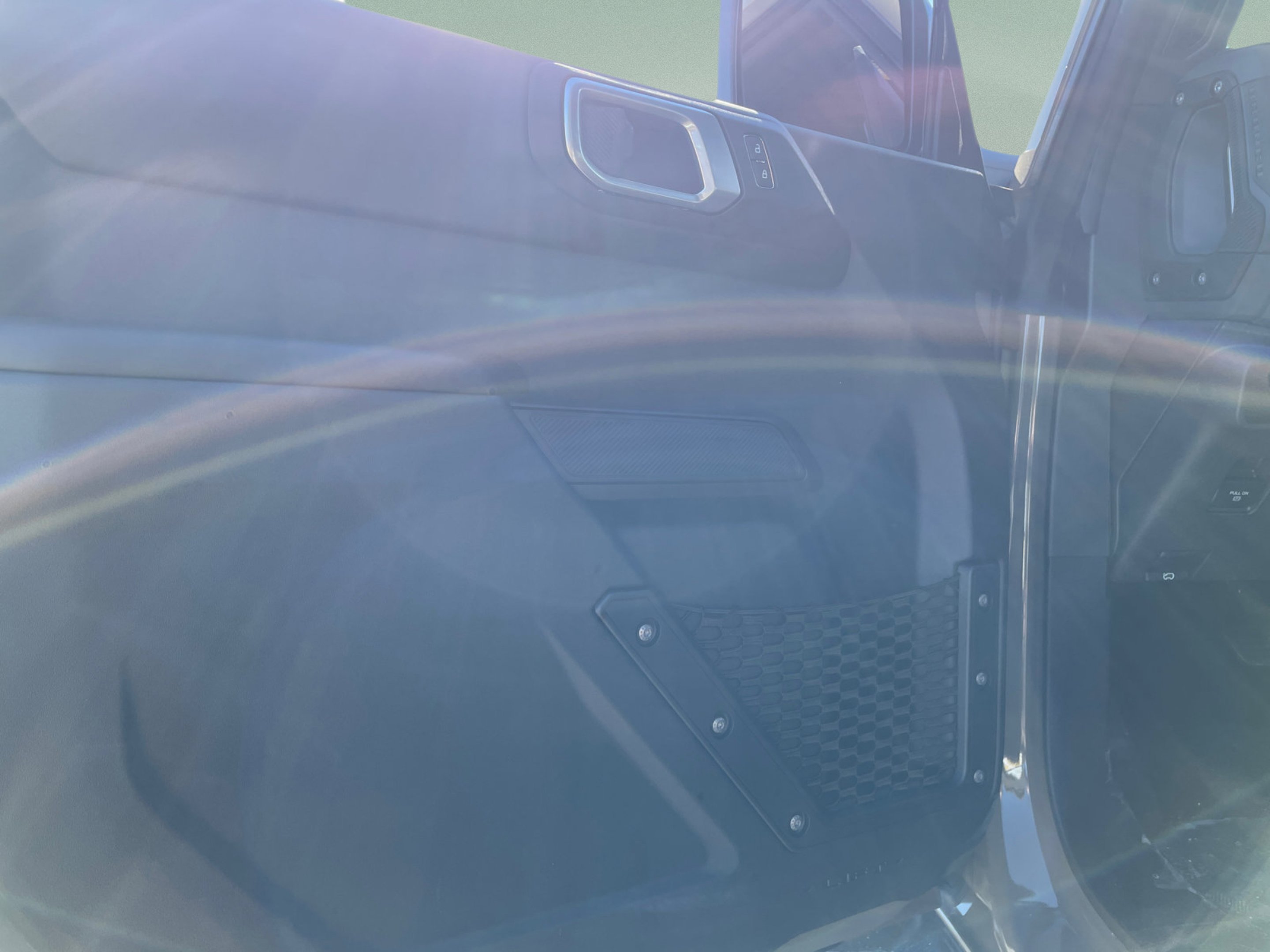 2025 Ford Bronco 4-Door Outer Banks - Photo 17