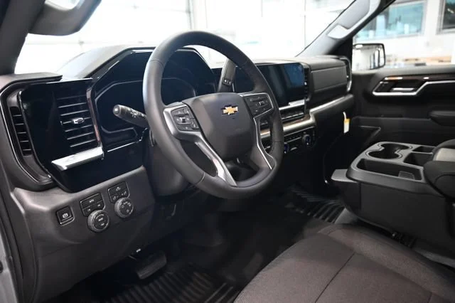2026 Chevrolet Silverado 1500 LT - Photo 19